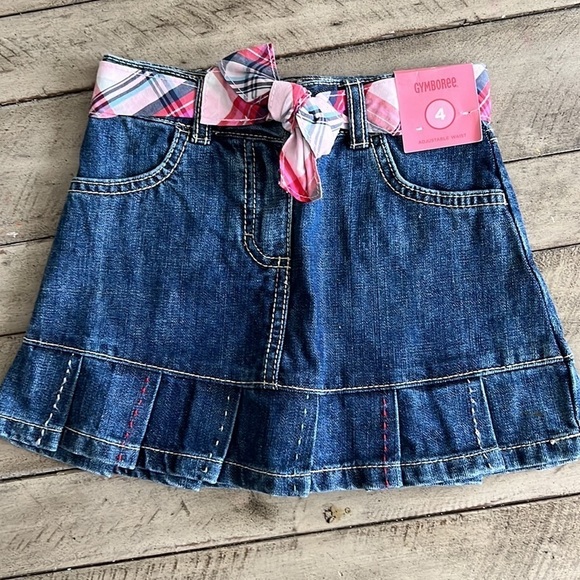 Gymboree Puppy School Vest and Denim Skirt - Picture 6 of 10